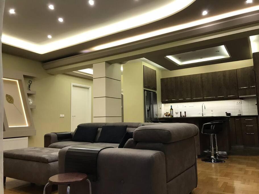 Finer Things Flisvos Beach Condo In Palaio Faliro Athena Bagian luar foto