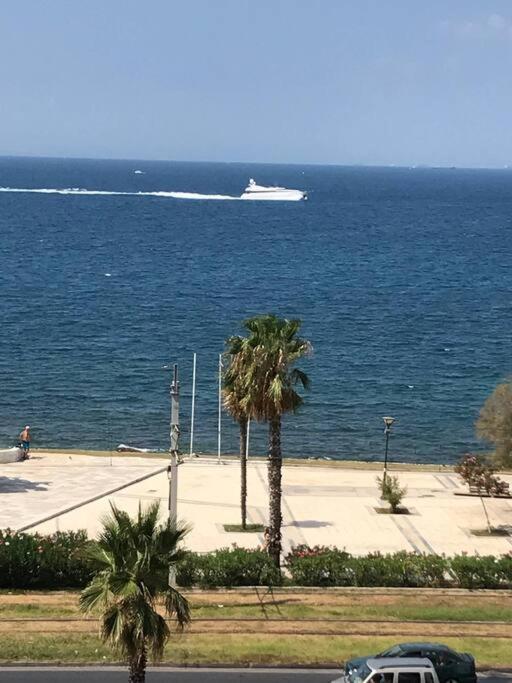 Finer Things Flisvos Beach Condo In Palaio Faliro Athena Bagian luar foto