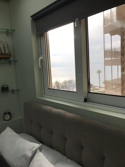 Finer Things Flisvos Beach Condo In Palaio Faliro Athena Bagian luar foto