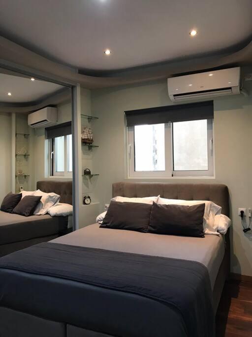 Finer Things Flisvos Beach Condo In Palaio Faliro Athena Bagian luar foto